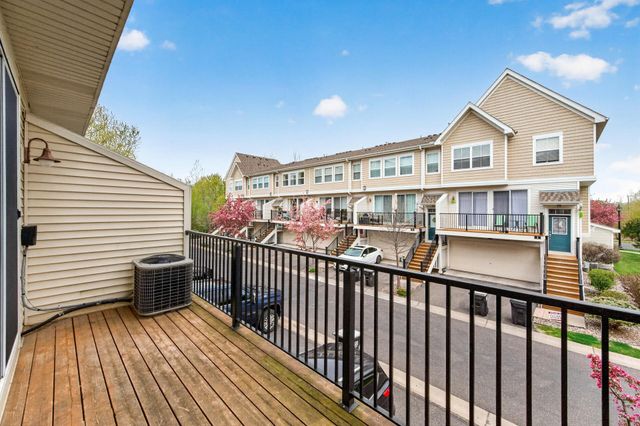 4735 Victor Path 6, Hugo, MN 55038