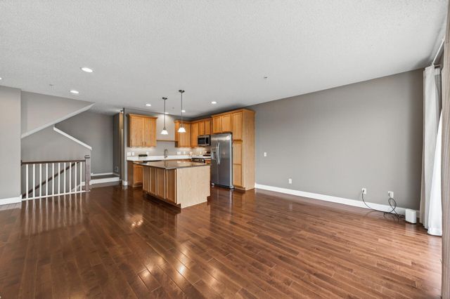 4735 Victor Path 6, Hugo, MN 55038