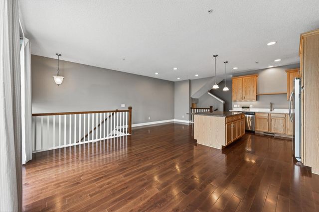 4735 Victor Path 6, Hugo, MN 55038