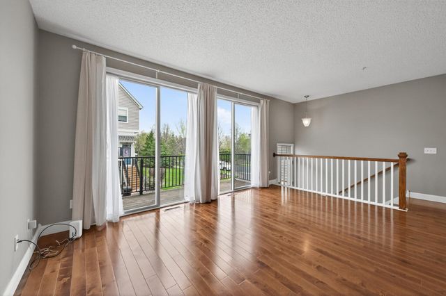 4735 Victor Path 6, Hugo, MN 55038