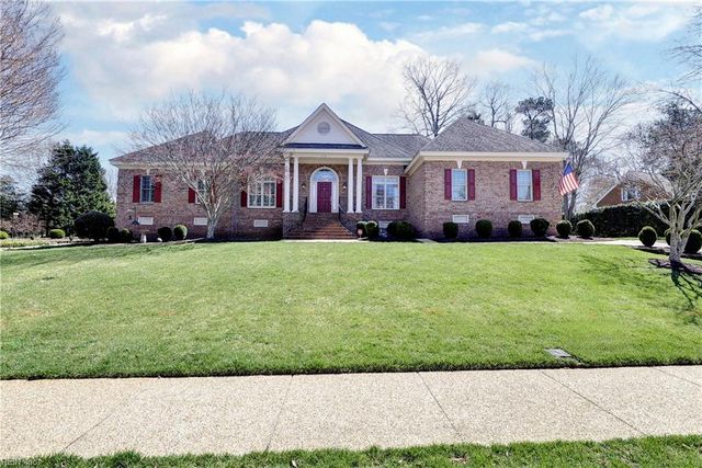 125 Sir Thomas Lunsford DR, Williamsburg, VA 23185