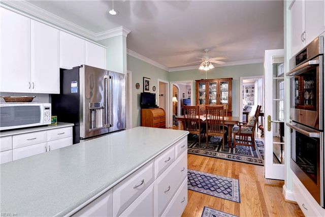 125 Sir Thomas Lunsford DR, Williamsburg, VA 23185