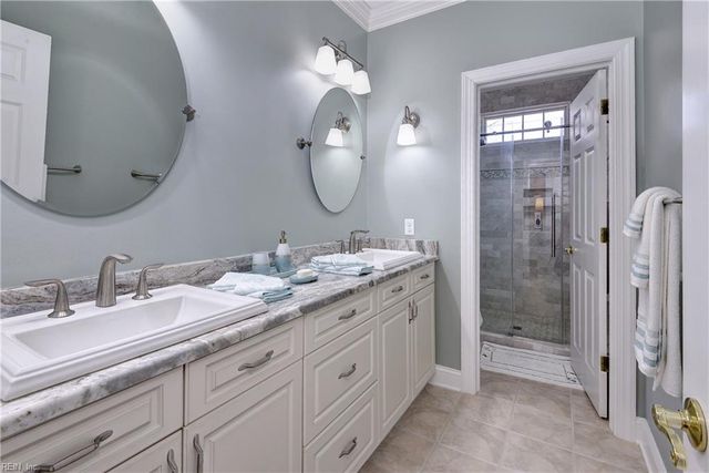 125 Sir Thomas Lunsford DR, Williamsburg, VA 23185