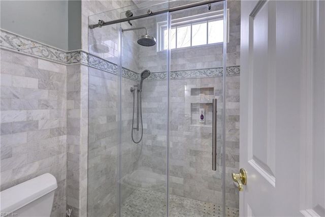 125 Sir Thomas Lunsford DR, Williamsburg, VA 23185