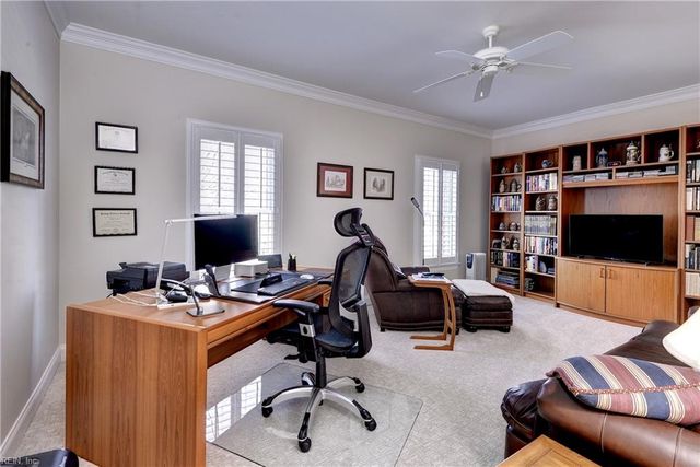 125 Sir Thomas Lunsford DR, Williamsburg, VA 23185