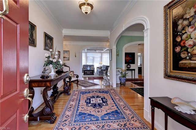 125 Sir Thomas Lunsford DR, Williamsburg, VA 23185