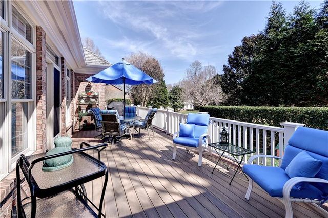 125 Sir Thomas Lunsford DR, Williamsburg, VA 23185