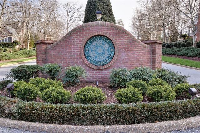 125 Sir Thomas Lunsford DR, Williamsburg, VA 23185