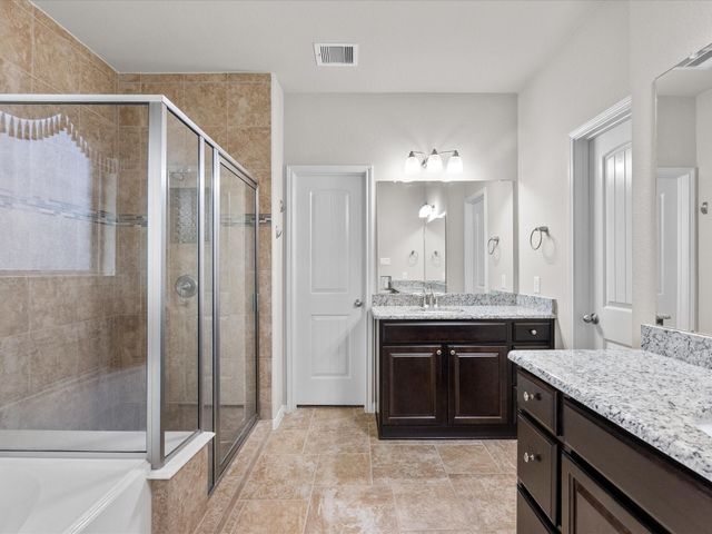 699 Cumberland Ridge Lane, League City, TX 77573