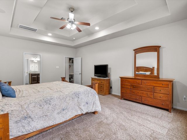 699 Cumberland Ridge Lane, League City, TX 77573