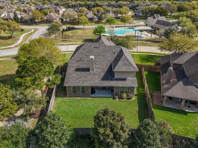 699 Cumberland Ridge Lane, League City, TX 77573