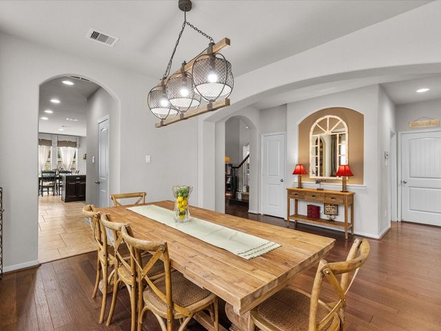 699 Cumberland Ridge Lane, League City, TX 77573