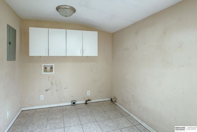 220 N Cherry Street, Nickerson, NE 68044