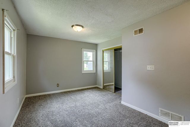 220 N Cherry Street, Nickerson, NE 68044