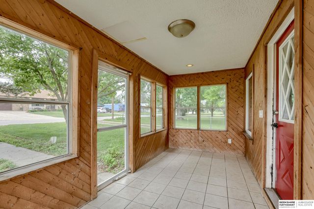 220 N Cherry Street, Nickerson, NE 68044