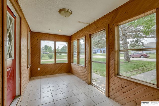 220 N Cherry Street, Nickerson, NE 68044