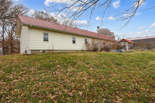 1724 O Avenue NW, Cedar Rapids, IA 52405