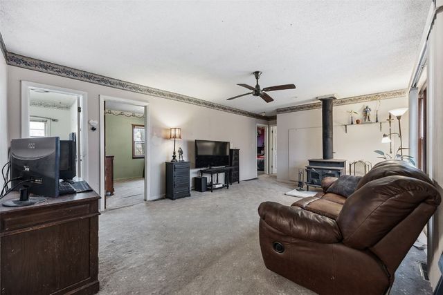 1724 O Avenue NW, Cedar Rapids, IA 52405