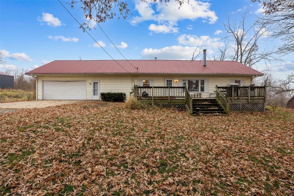 1724 O Avenue NW, Cedar Rapids, IA 52405