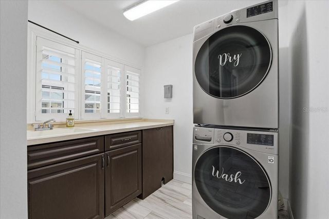 508 ASHLEY DRIVE, Dunedin, FL 34698