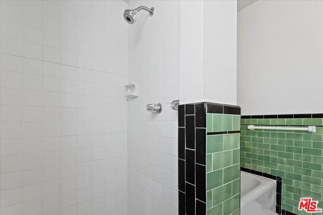 6217 Orange Street 4, Los Angeles, CA 90048