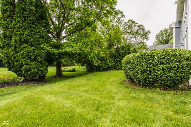 30 Cedar Mill Court, Zionsville, IN 46077