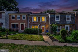 5704 YELLOWROSE CT, Columbia, MD 21045