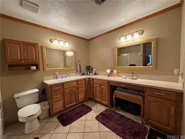 10109 White Oak Lane, Dardanelle, AR 72834