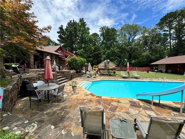 10109 White Oak Lane, Dardanelle, AR 72834