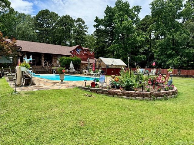 10109 White Oak Lane, Dardanelle, AR 72834