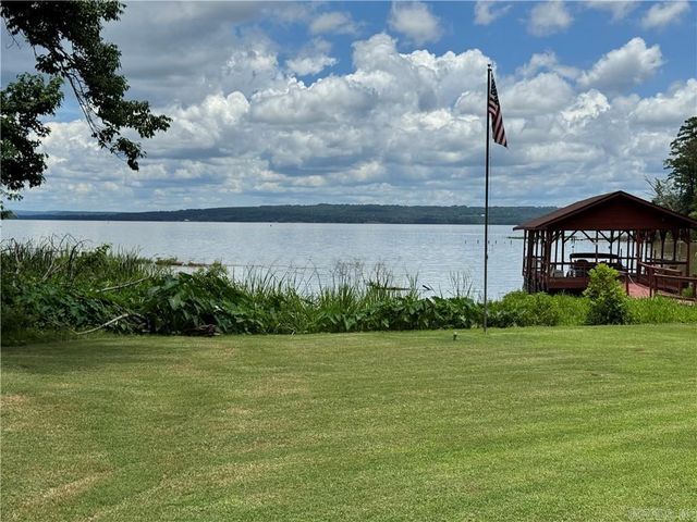 10109 White Oak Lane, Dardanelle, AR 72834