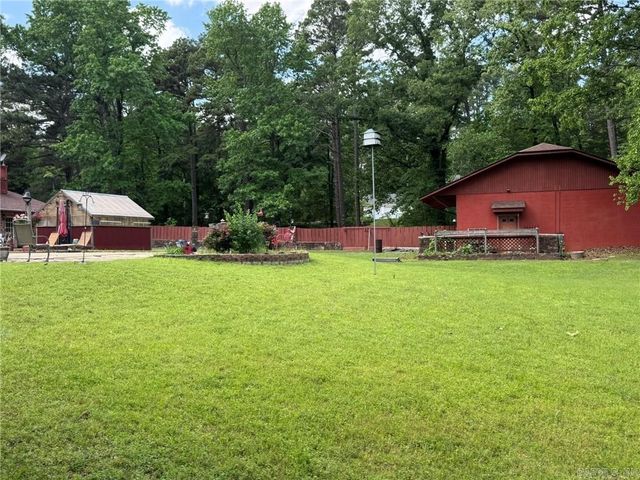 10109 White Oak Lane, Dardanelle, AR 72834