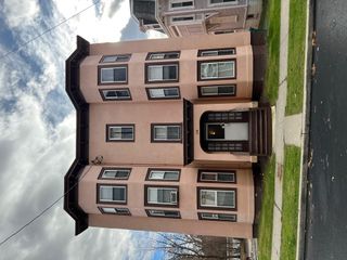 138 FRANKLIN Street 2, Poughkeepsie, NY 12601