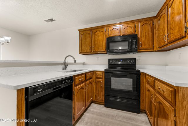 10268 Tally Ho Drive, Olive Branch, MS 38654