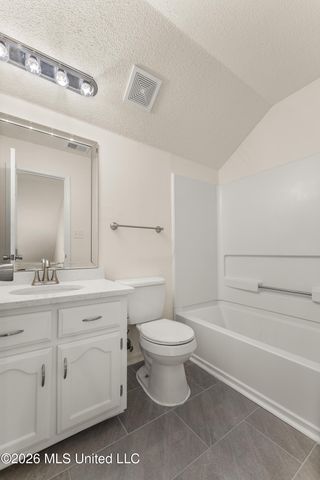 10268 Tally Ho Drive, Olive Branch, MS 38654