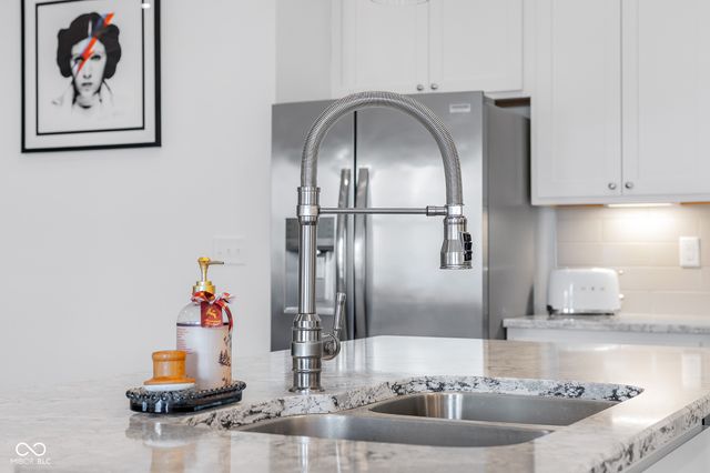 2751 Victory Drive, Columbus, IN 47203