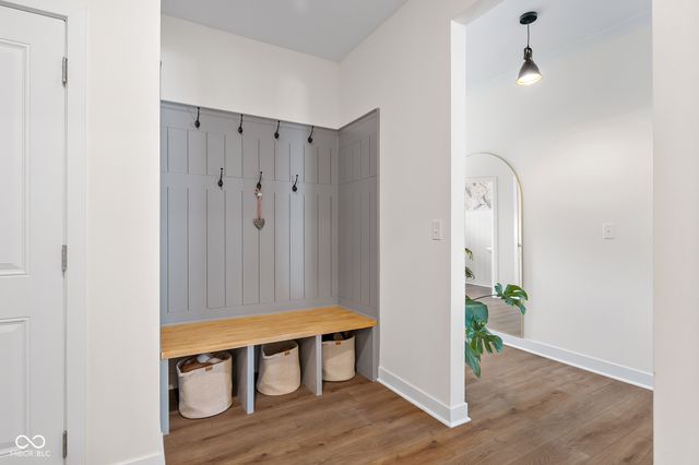 2751 Victory Drive, Columbus, IN 47203