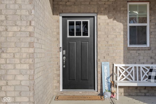 2751 Victory Drive, Columbus, IN 47203