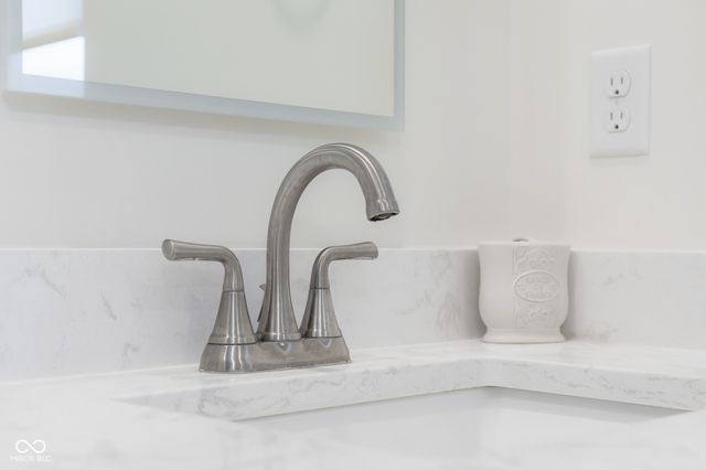 2751 Victory Drive, Columbus, IN 47203