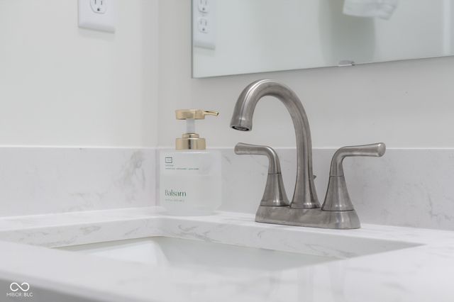 2751 Victory Drive, Columbus, IN 47203