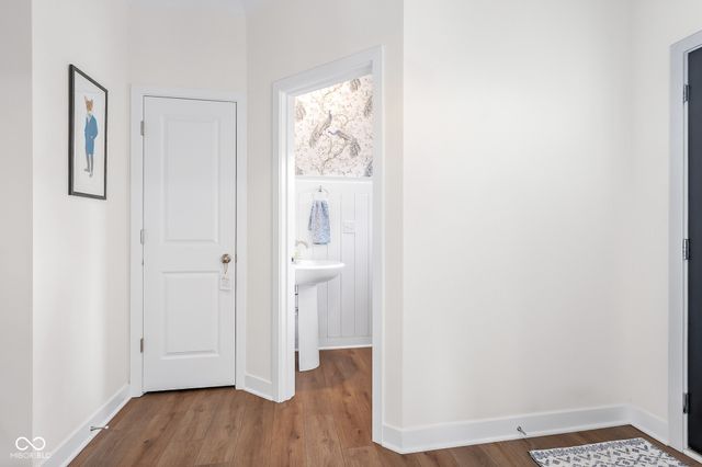 2751 Victory Drive, Columbus, IN 47203