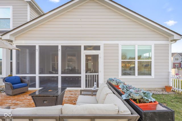 2751 Victory Drive, Columbus, IN 47203