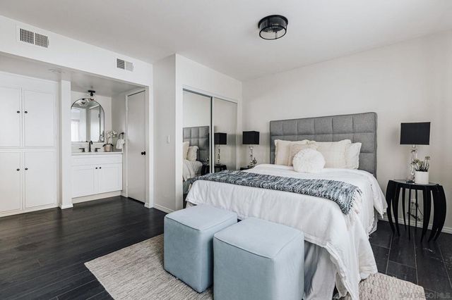 4652 Don Lorenzo Dr A, Los Angeles, CA 90008