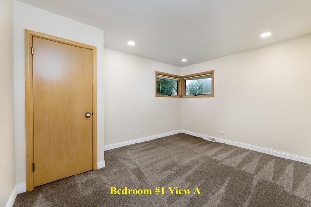 1501 W TALCOTT Road, Park Ridge, IL 60068