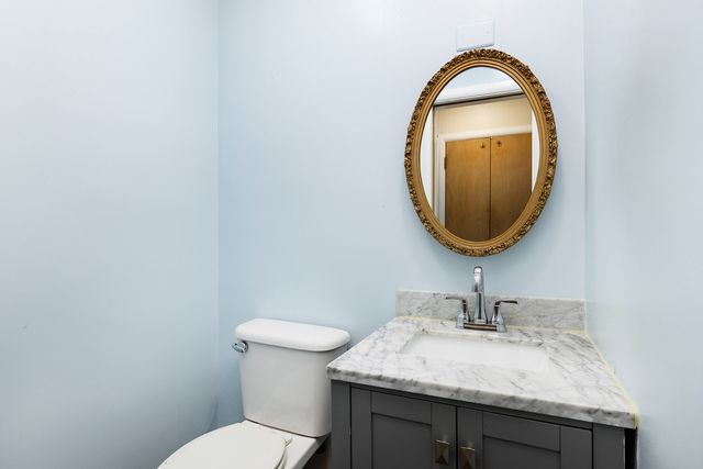 1501 W TALCOTT Road, Park Ridge, IL 60068