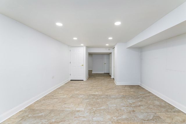 1501 W TALCOTT Road, Park Ridge, IL 60068