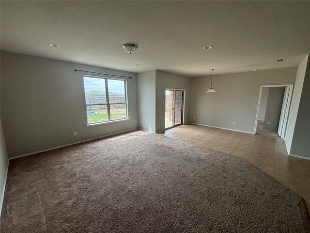 10636 Hartley Lane, Fort Worth, TX 76108