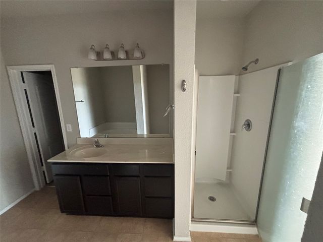 10636 Hartley Lane, Fort Worth, TX 76108