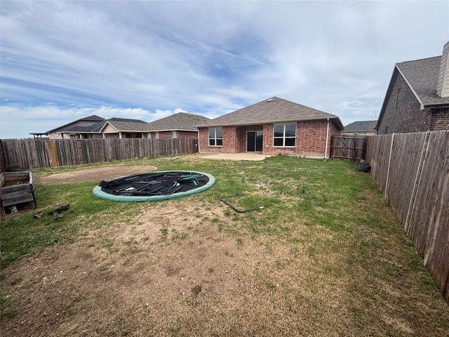 10636 Hartley Lane, Fort Worth, TX 76108