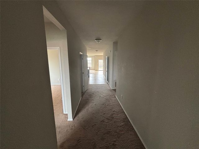 10636 Hartley Lane, Fort Worth, TX 76108